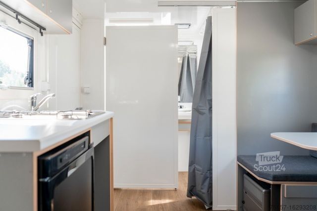 Asuntovaunu Behindertengerechter Wohnwagen 1500kg zGG