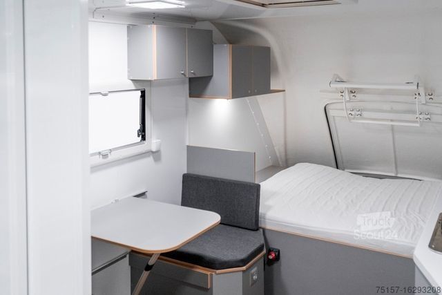 Asuntovaunu Behindertengerechter Wohnwagen 1500kg zGG