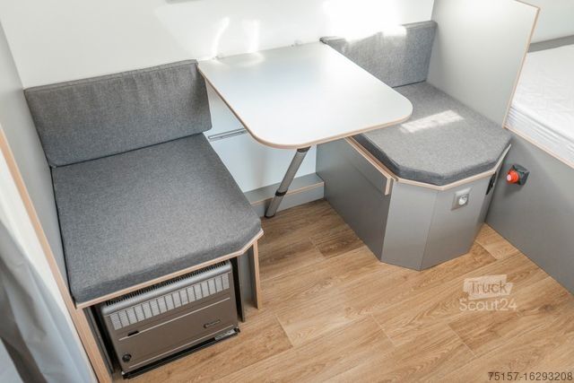 Asuntovaunu Behindertengerechter Wohnwagen 1500kg zGG