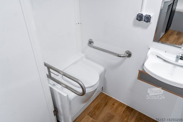 Asuntovaunu Behindertengerechter Wohnwagen 1500kg zGG