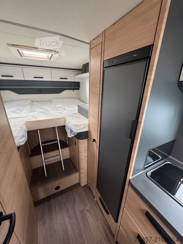 Ημιενσωματωμένο αυτοκινούμενο τροχόσπιτο KNAUS L!VE TI 700 MEG PLAT. SELECTION  UVP: 94.350¤