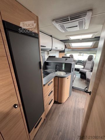 Ημιενσωματωμένο αυτοκινούμενο τροχόσπιτο KNAUS L!VE TI 700 MEG PLAT. SELECTION  UVP: 94.350¤