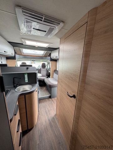 Ημιενσωματωμένο αυτοκινούμενο τροχόσπιτο KNAUS L!VE TI 700 MEG PLAT. SELECTION  UVP: 94.350¤