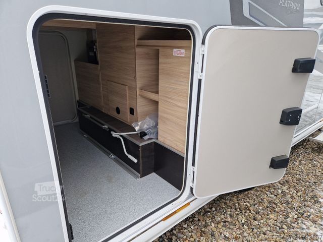 Ημιενσωματωμένο αυτοκινούμενο τροχόσπιτο KNAUS VAN TI PLUS 650 MEG Platinum Selection