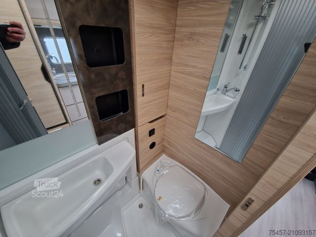 Polointegrovaný obytný vůz KNAUS VAN TI PLUS 650 MEG Platinum Selection