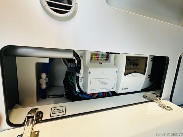 Bobil KARMANN Duncan 495: 170PS,Automatik,AHK, Markise 67.720¤