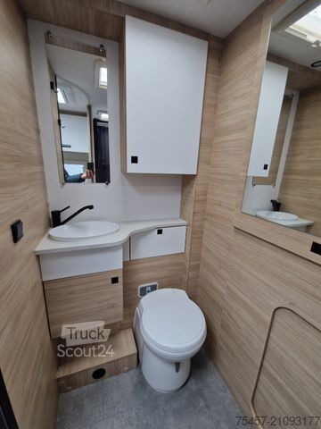 Ημιενσωματωμένο αυτοκινούμενο τροχόσπιτο CHAUSSON 640 Ultimate Line MJ2026 FIAT