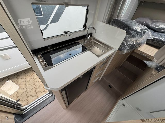 Halvintegrert bobil ADRIA COMPACT SL SUPREME MOD 25 UVP 93.000,-