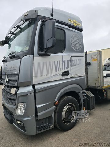 Biltransport lastbil MERCEDES-BENZ ACTROS  1842 L   Maschinen