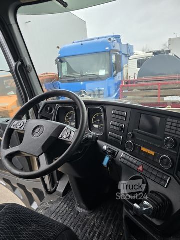 Biltransport lastbil MERCEDES-BENZ ACTROS  1842 L   Maschinen