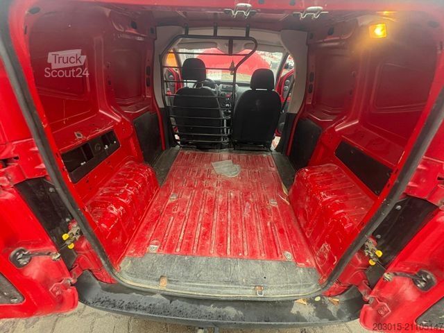 Furgon blaszak FIAT Qubo Lounge