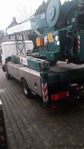 Lastbilmonteret kranvogn MAN L 2000   8.140 /Klaas  26/32