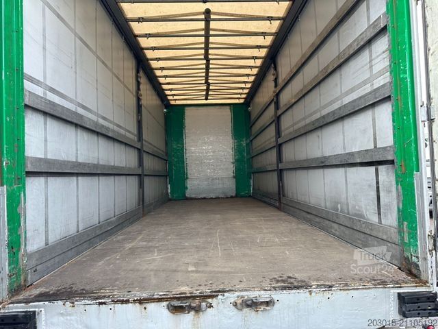 Отворена ремарке със строшен брезент  N 7208