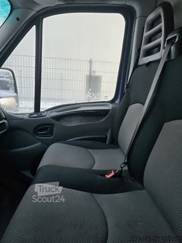 Furgon blaszak IVECO Daily  35C13V