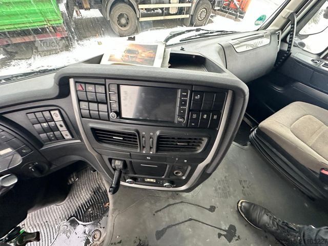 Standard SZM IVECO Stralis  /460 E6   / AS 440 S46 TP / HI-WAY