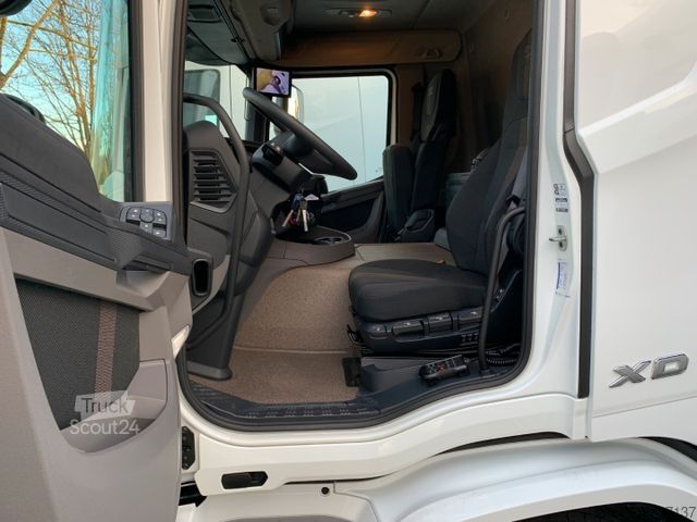 Φορτηγό μεταφοράς ποτών DAF XD 450 FAN Swing-Board-Aufbau