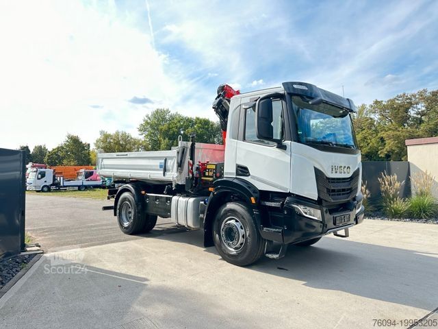 Tipper truck IVECO X -WAY AD 200 4x2 Kran 19m FUNK Meiller Kipper