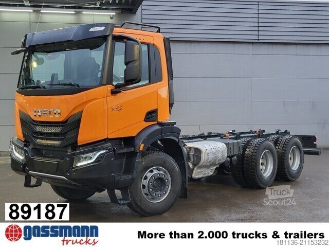 Sunkvežimio važiuoklė Iveco X-Way AD300X42Z 6x4, Motorabtrieb