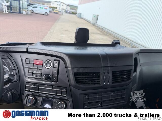 Podwozie ciężarówki Iveco X-Way AD300X42Z 6x4, Motorabtrieb