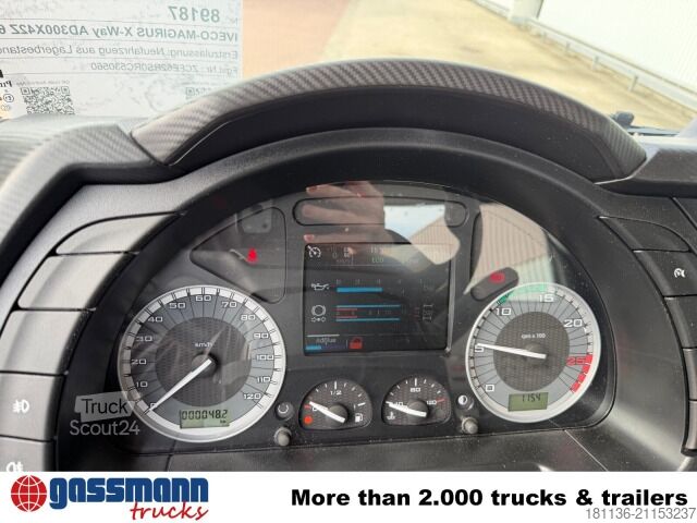 Hakowiec Iveco X-Way AD300X42Z 6x4, Motorabtrieb