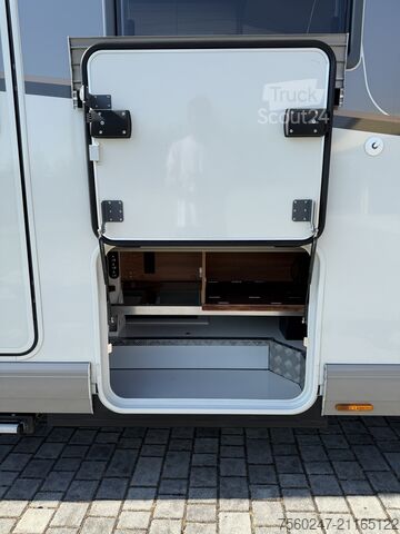 Integruota kemperis Carthago C-LINE  5.9 XL LE