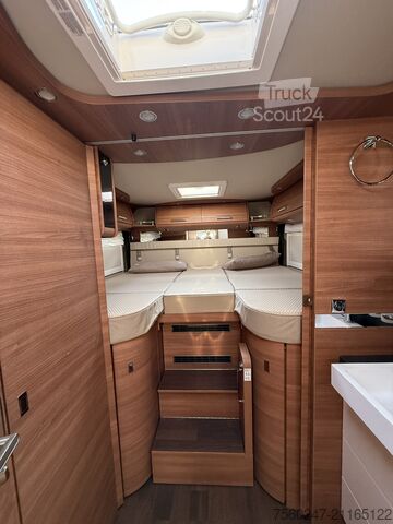 Integruota kemperis Carthago C-LINE  5.9 XL LE