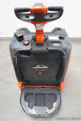 Carretilla elevadora baja con plataforma para el conductor Linde T 20 AP 131