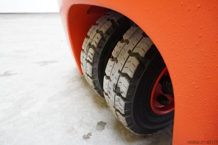 вилочный погрузчик Linde E 16 C EVO 386-02