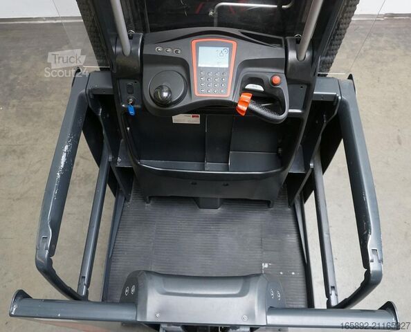 Yüksek seviyeli sipariş toplayıcı Linde V 24 5213