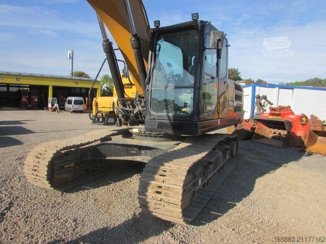 Excavatrice à chaînes SANY SY 215 LC Kettenbagger / AC / 86.000 EUR