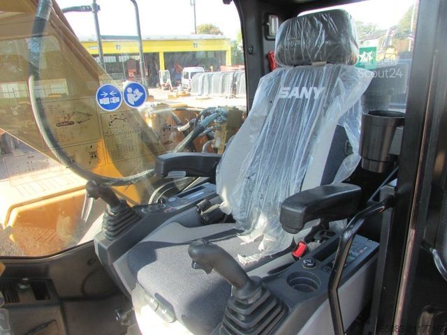 Excavatrice à chaînes SANY SY 215 LC Kettenbagger / AC / 86.000 EUR