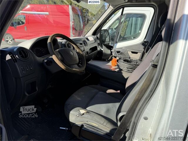  Renault Master van, repair object