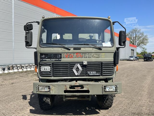 Tankbil Renault Midliner S170 4x4 Midliner S170 4x4, 6000l Wassertank