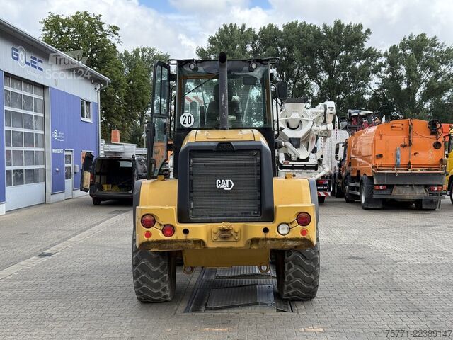 Cargadora Caterpillar 914 14A