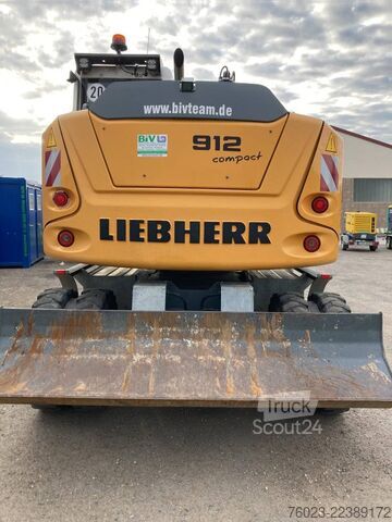 Mobiele graafmachine Liebherr A 912 Compact Litronic
