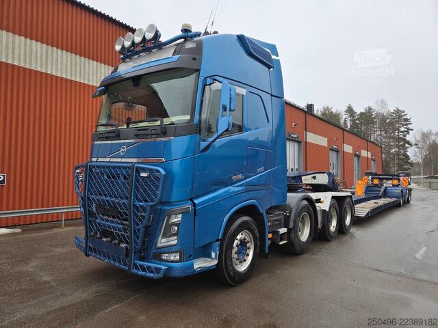 Tractor estándar Volvo FH 16 750 8x4 GCW 142 ton / GLOBE XL / RETARDER...