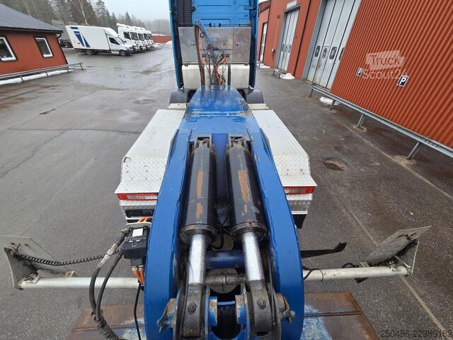 Standard traktor Volvo FH 16 750 8x4 GCW 142 ton / GLOBE XL / RETARDER...