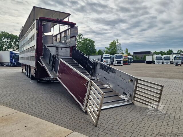 Transporte de ganado CUPPERS 4 stock - new TUV - type 2 - lifting floors - l...