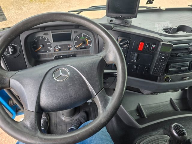 Camión frigorífico MERCEDES-BENZ 1529*ThermoKingTR600*Blumenbreite*