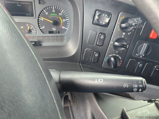 Camión frigorífico MERCEDES-BENZ 1529*ThermoKingTR600*Blumenbreite*