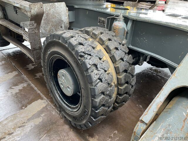 Máquina de manuseamento de materiais Liebherr LH30 M - Material Handler