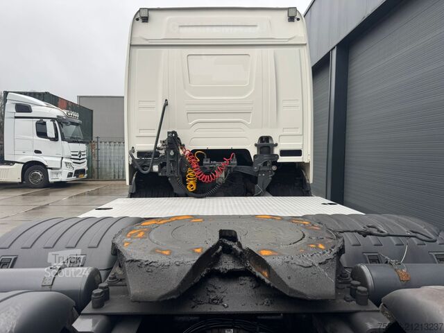 Standaard-SZM Scania R410 / Retarder / 6X2 / 2 Tanks / TUV: 8-2026 /...