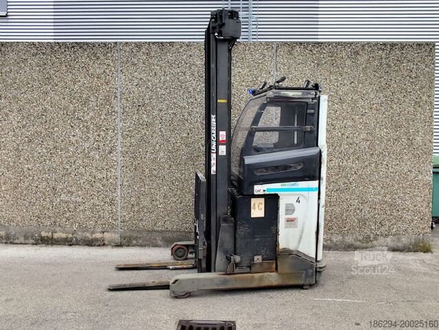 Regalni viličar UniCarriers UND140