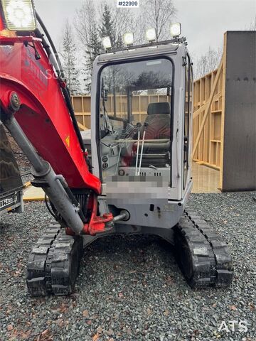 Excavator pe șenile Wacker Neuson 50Z3 RD tracked excavator with digging bucket and
