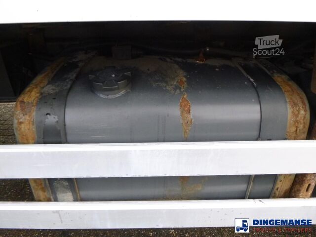 Kyld/fryst transport Renault D 16 wide 4x2 Carrier Supra 1150 Nordic frigo