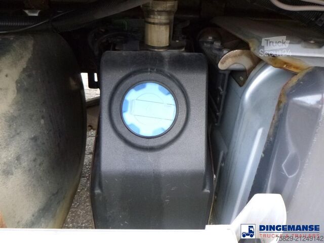 Kyld/fryst transport Renault D 16 wide 4x2 Carrier Supra 1150 Nordic frigo