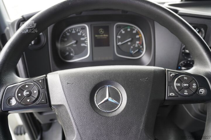 Kyld lastbil Mercedes-Benz Atego 1530 E6 Lamberet refrigerated truc