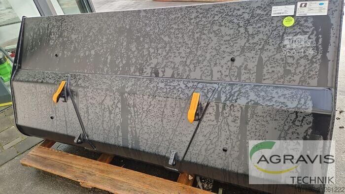 Tracteur Quicke VOLUMENSCHAUFEL VM 245