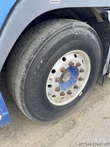  Volvo FH16 660 8x4 heavy haulage tractor with hydraulics