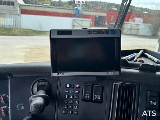 Estándar-SZM Volvo FH16 660 8x4 heavy haulage tractor with hydraulics